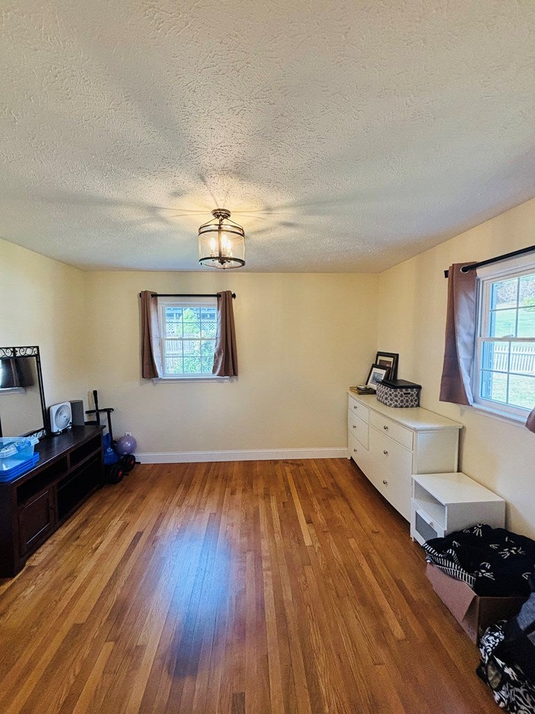 9430 Spring Valley Road Fries, VA 24330 - Photo 15 of 30 Gallery Image 15