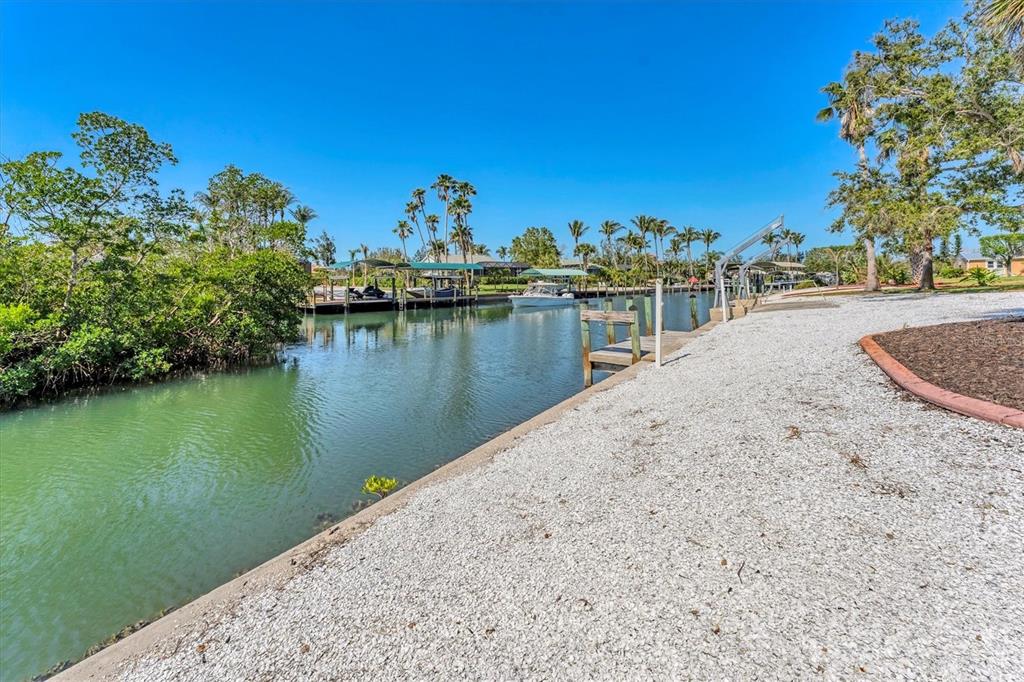 285 Spaniards Road Placida, FL 33946 - Photo 9 of 61