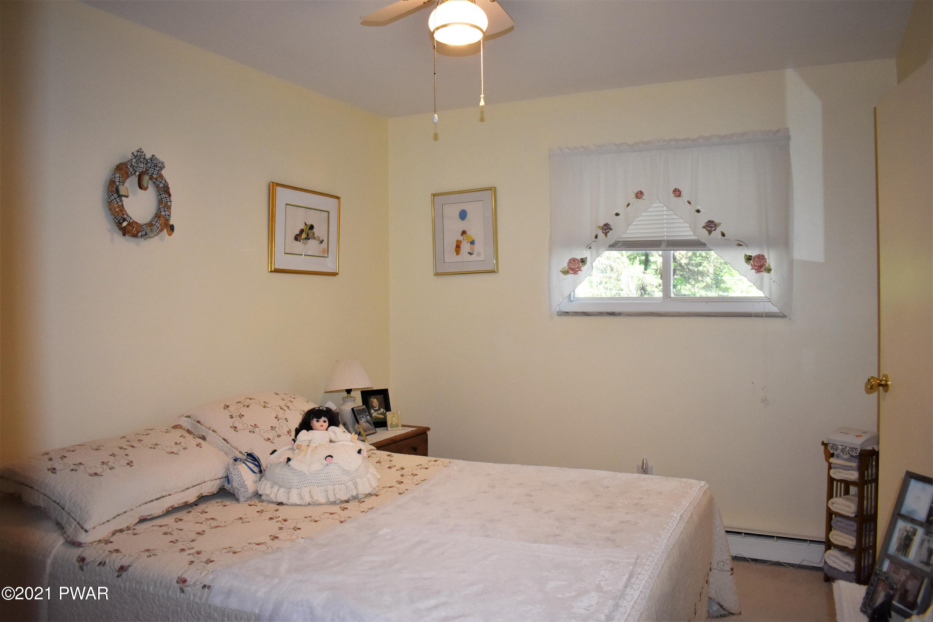100 Summer Hill Road Hawley, PA 18428 - Photo 7 of 40