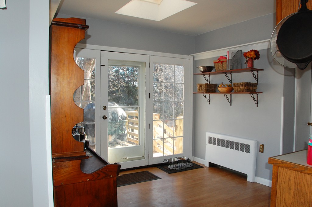 82 Chestnut Street West Springfield, MA 01089 - Photo 3 of 3 Gallery Image 3