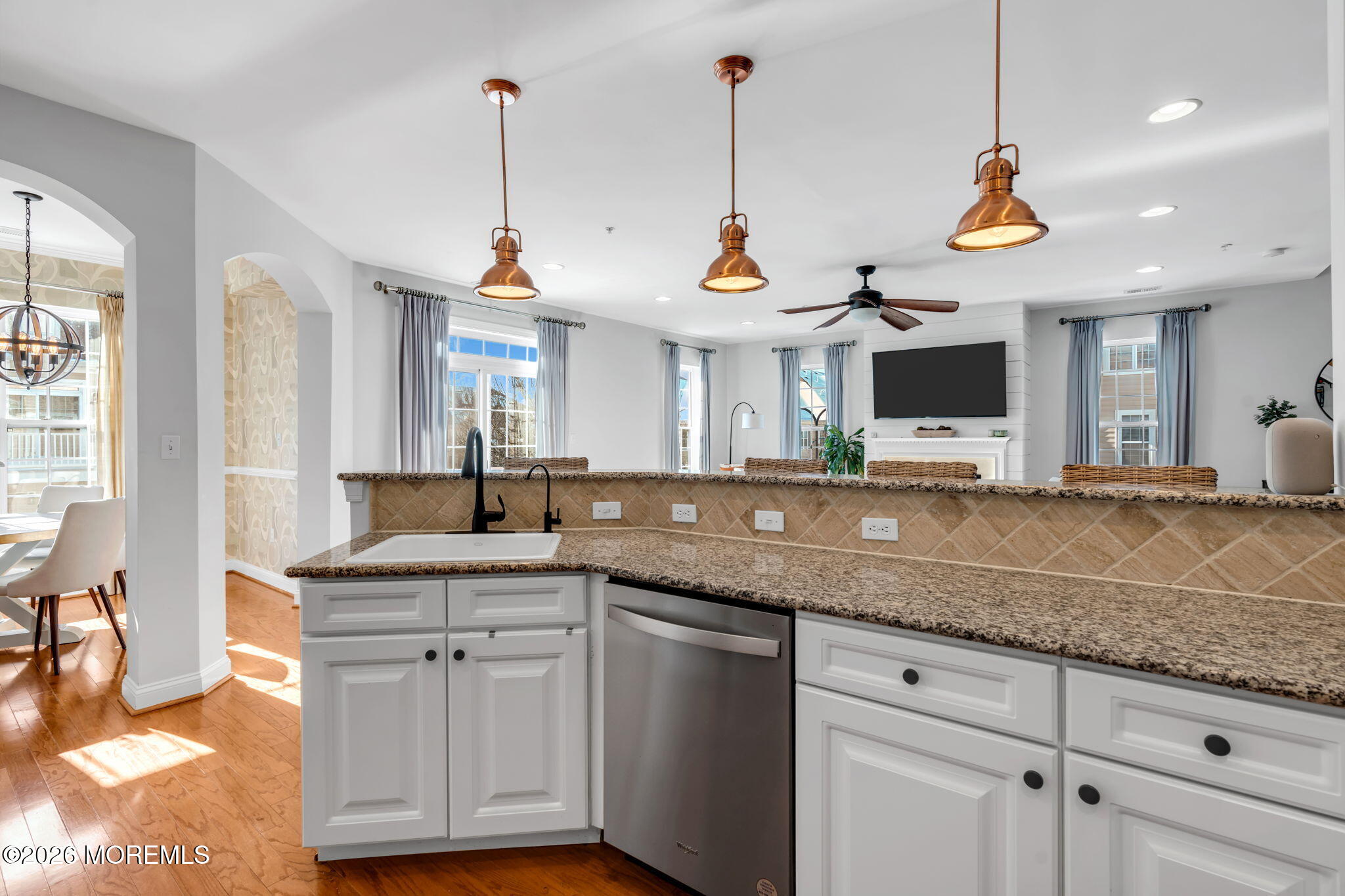 712 Abby Road Middletown, NJ 07748 - Photo 18 of 44 25-web-or-mls-DSC03451