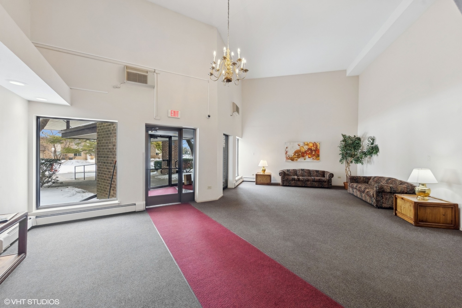 1500 Robin Circle, Unit 115 Hoffman Estates, IL 60169 - Photo 2 of 22