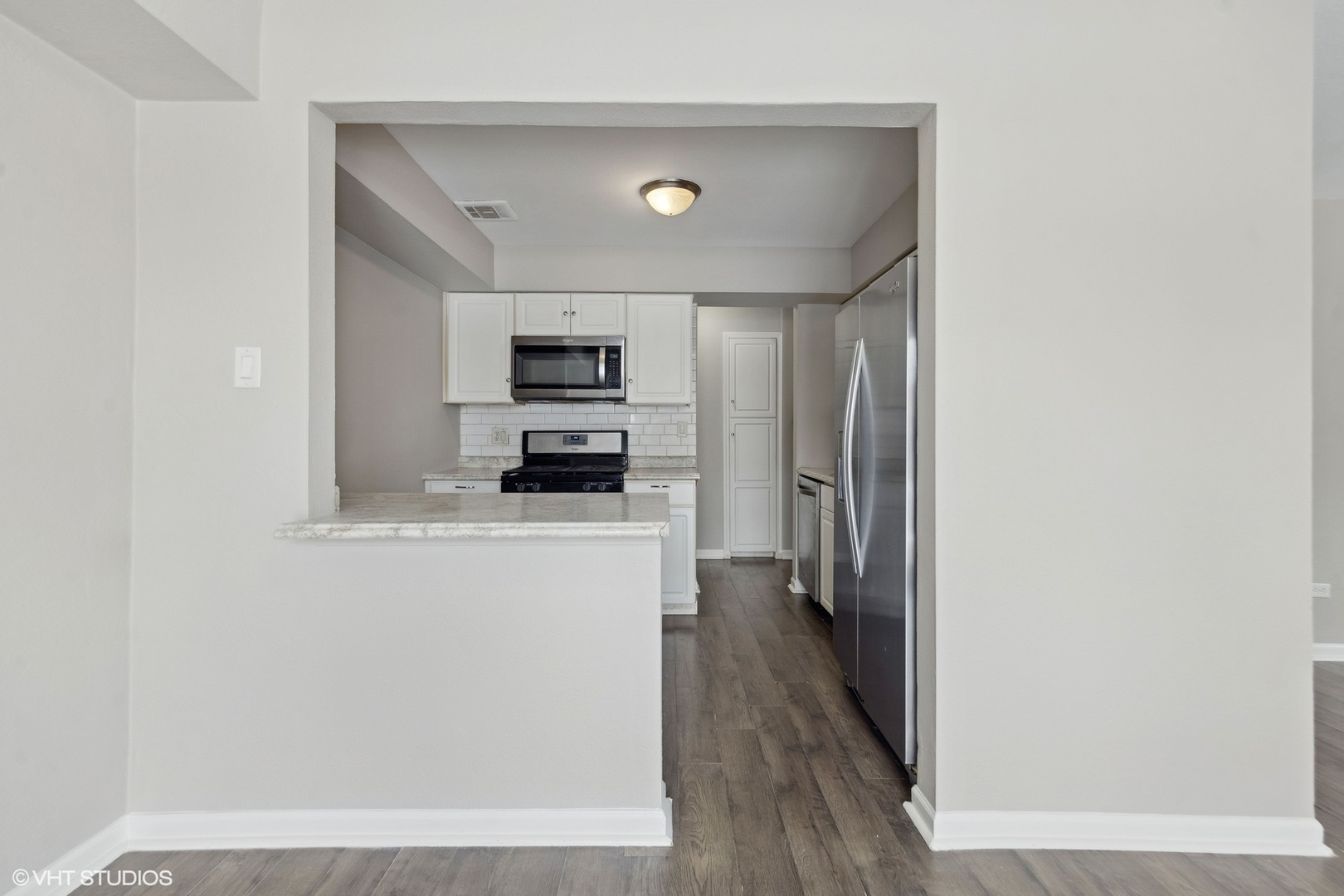 1500 Robin Circle, Unit 115 Hoffman Estates, IL 60169 - Photo 8 of 22