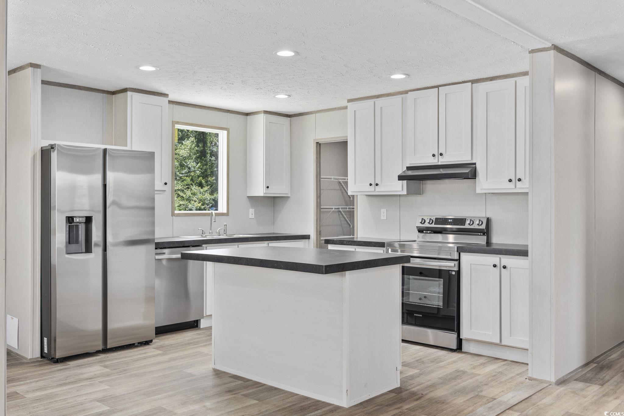 491 North Green Sea Road Loris, SC 29569 - Photo 29 of 39 Kitchen featuring appliances with stainless steel