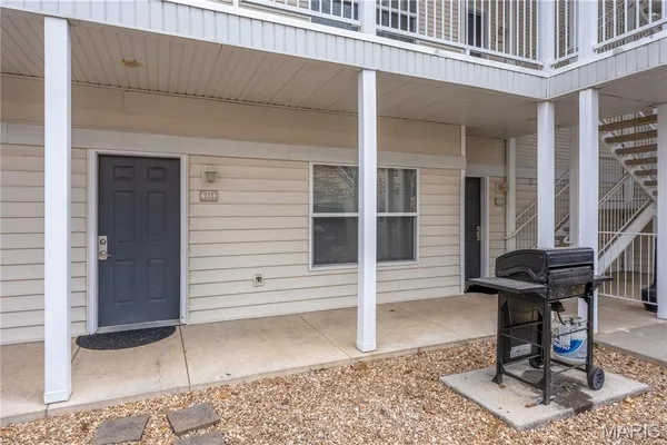 $325,000 | 4935 Robbins Circle, Unit 213, Osage Beach, MO 65065