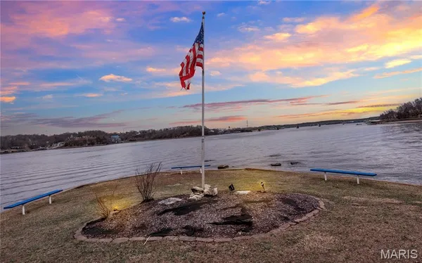 $325,000 | 4935 Robbins Circle, Unit 213, Osage Beach, MO 65065