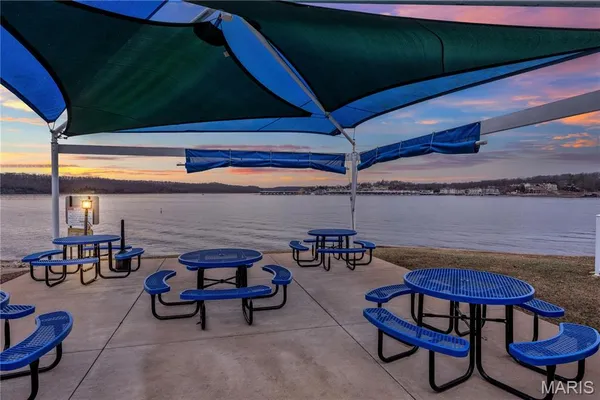 $325,000 | 4935 Robbins Circle, Unit 213, Osage Beach, MO 65065