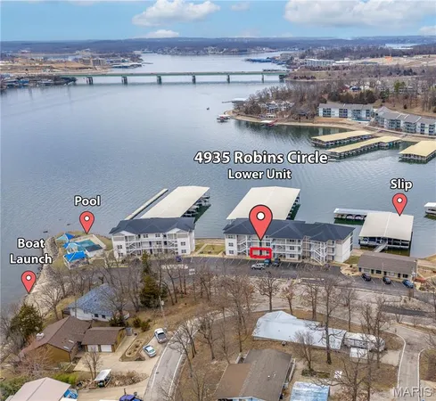 $325,000 | 4935 Robbins Circle, Unit 213, Osage Beach, MO 65065