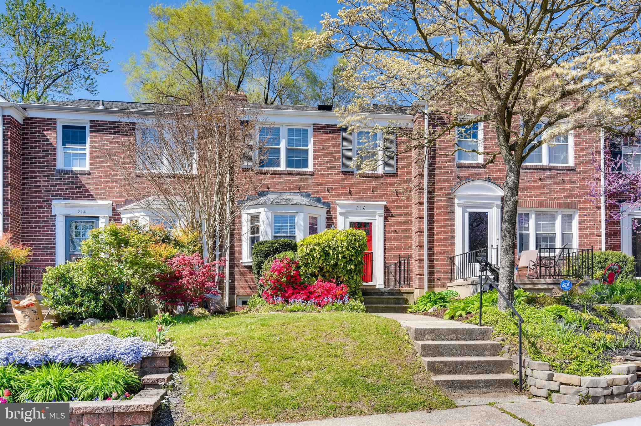 216 Brandon Road Baltimore, MD 21212 - Photo 3 of 29