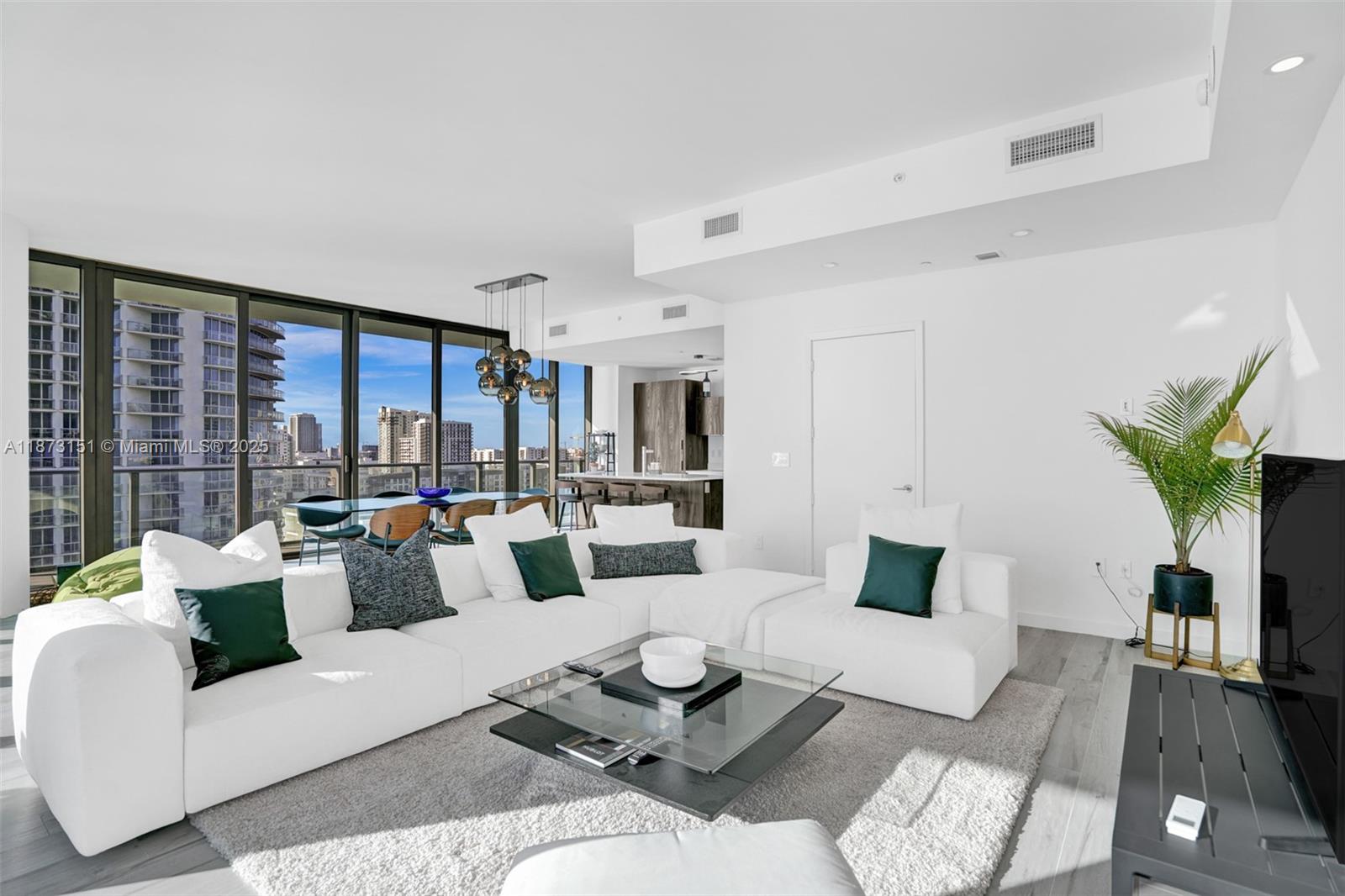 480 Northeast 31st Street, Unit 1401 Miami, FL 33137 - Photo 2 of 78