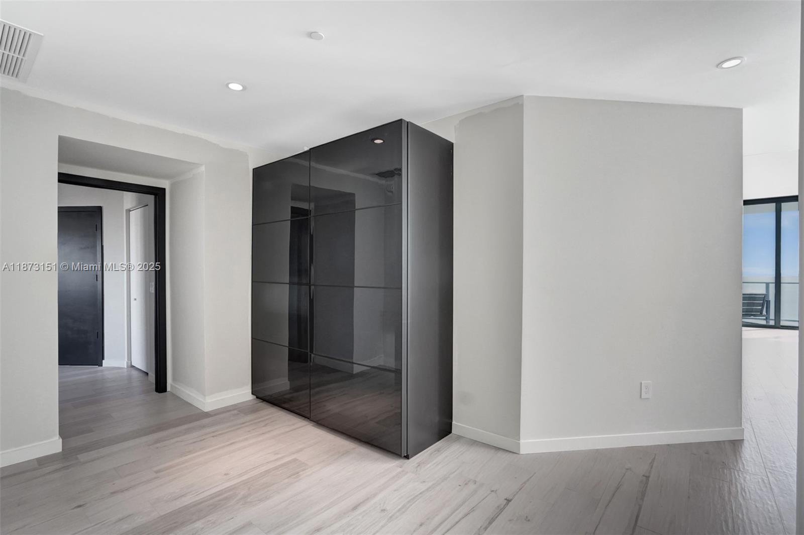 480 Northeast 31st Street, Unit 1401 Miami, FL 33137 - Photo 43 of 78