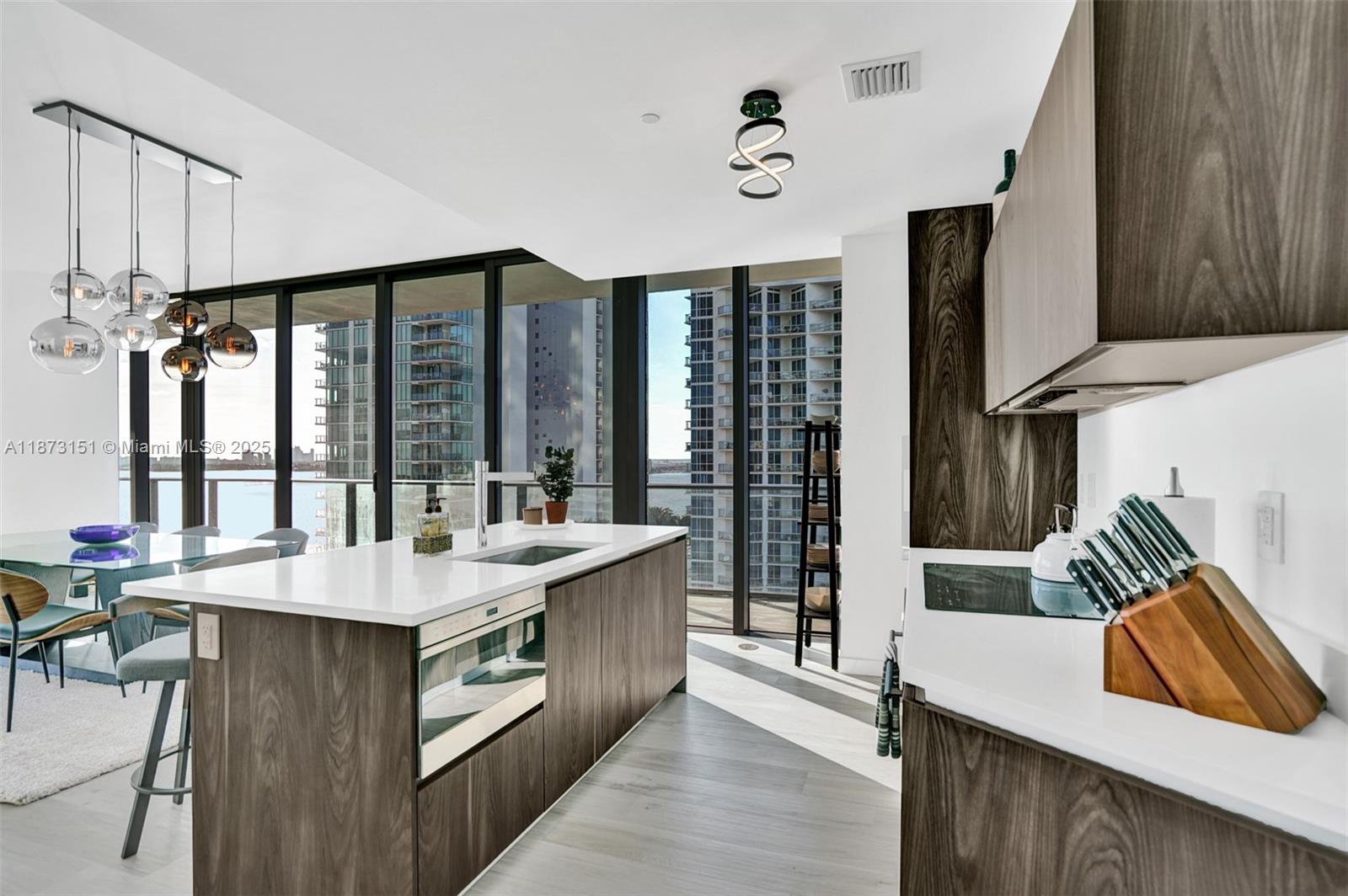 480 Northeast 31st Street, Unit 1401 Miami, FL 33137 - Photo 5 of 78