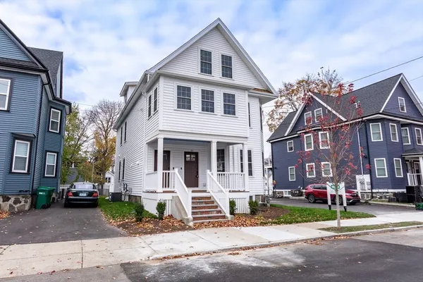 $4,900 | 20 Sheridan Avenue, Unit 20, Medford, MA 02155