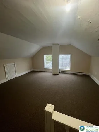 $1,300 | 162 Coal Street, Nesquehoning, PA 18240