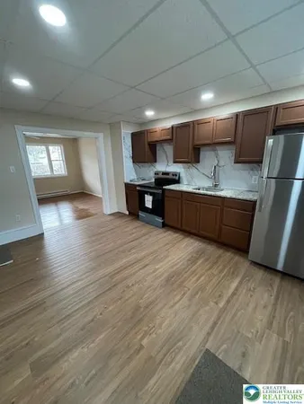 $1,300 | 162 Coal Street, Nesquehoning, PA 18240