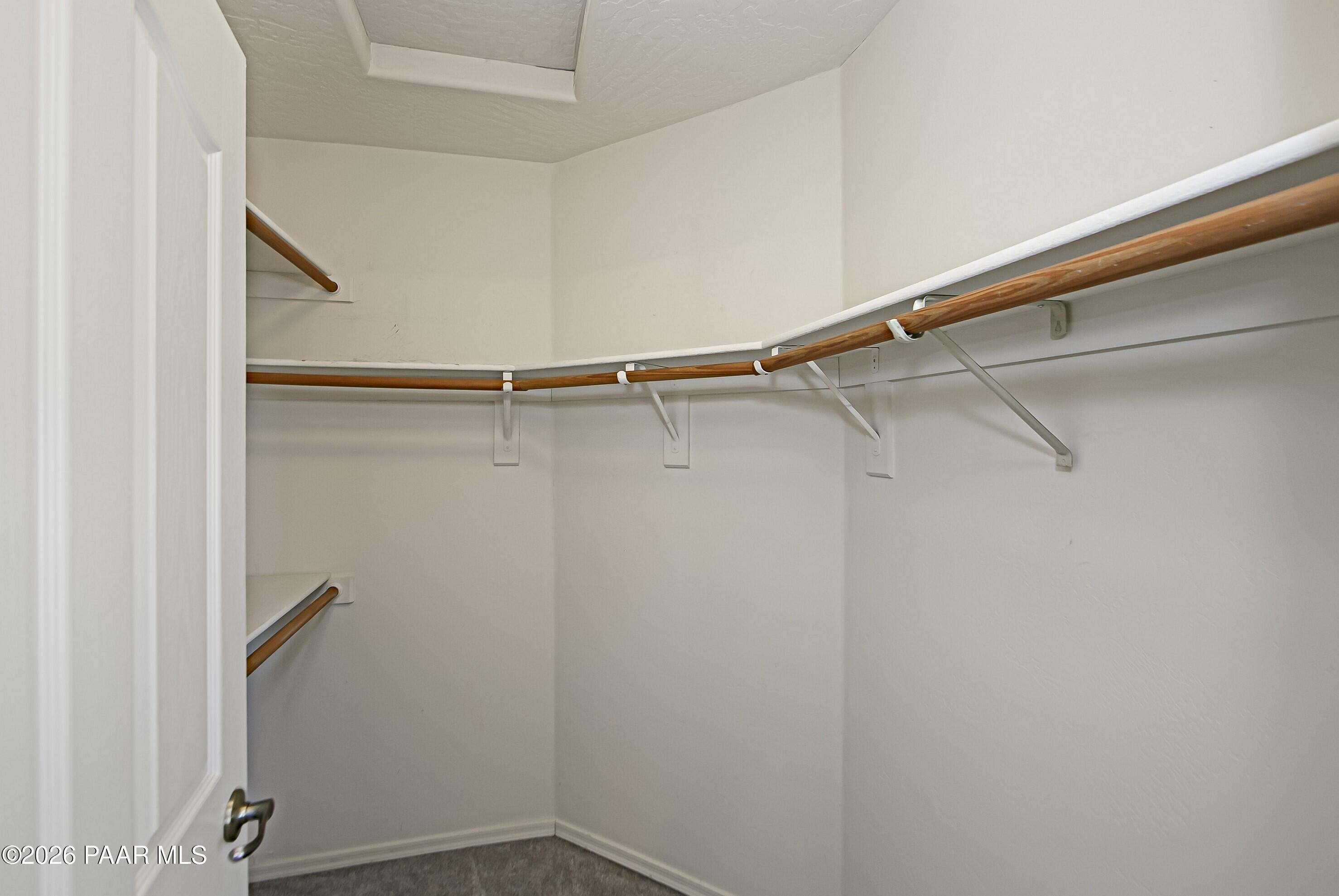 1533 Buttermilk Road Prescott, AZ 86305 - Photo 17 of 36 017_Primary Walk In Closet