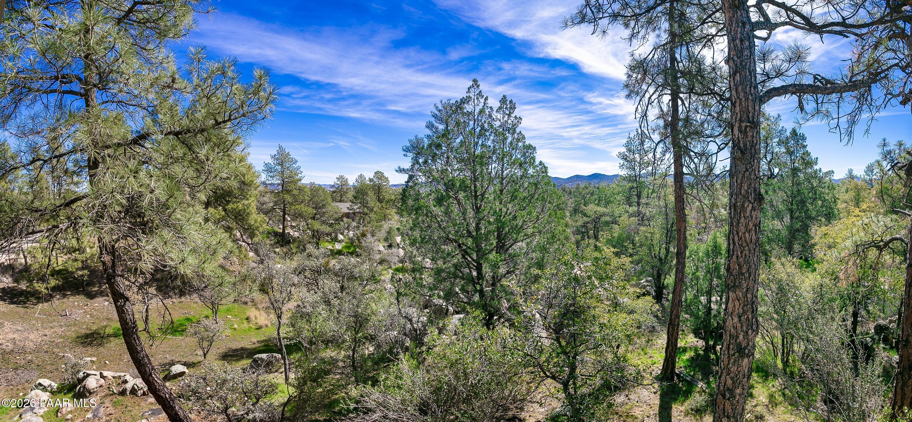 1533 Buttermilk Road Prescott, AZ 86305 - Photo 21 of 36 021_Upper deck view