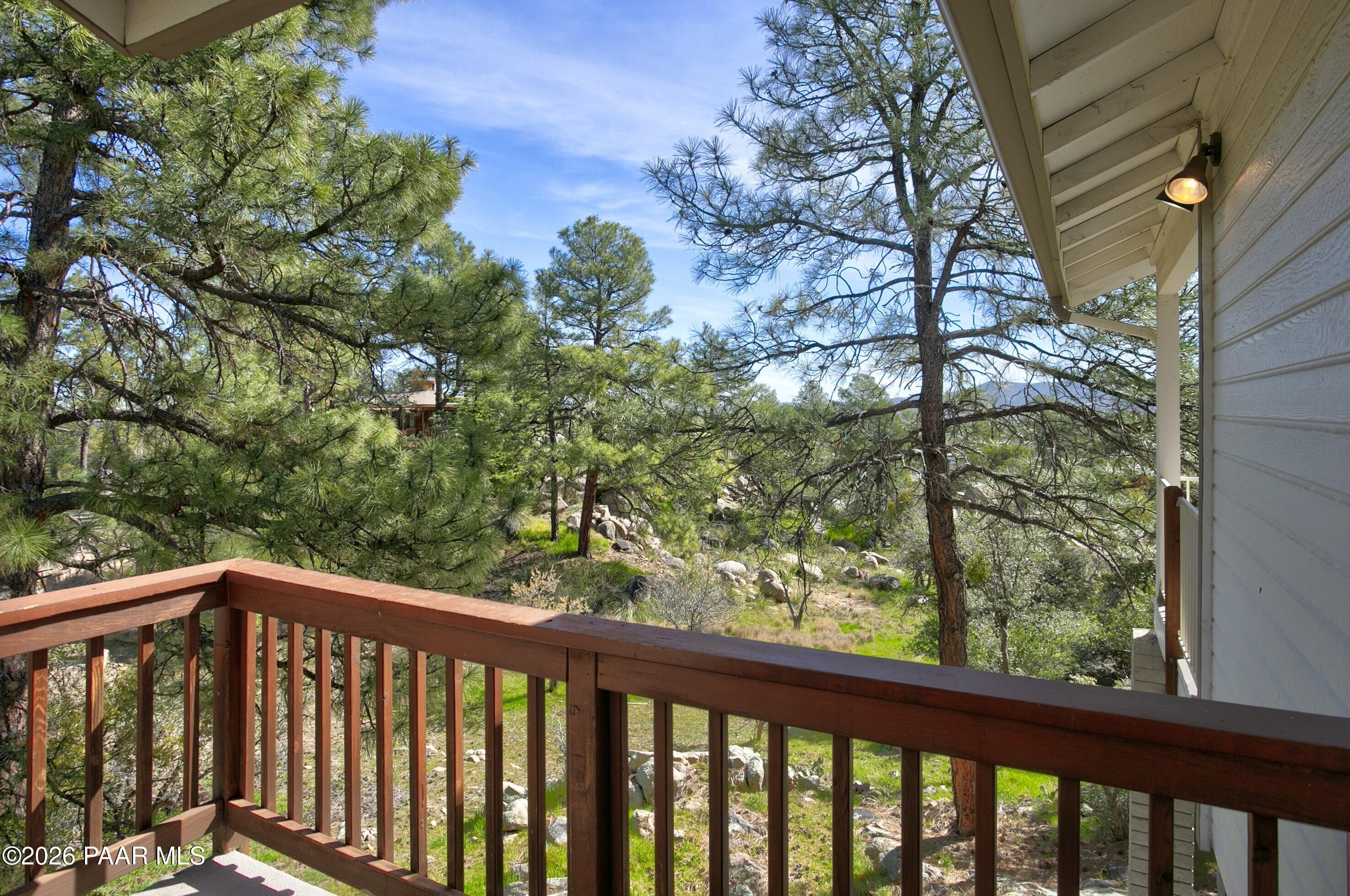 1533 Buttermilk Road Prescott, AZ 86305 - Photo 5 of 36 005_Fron Porch view