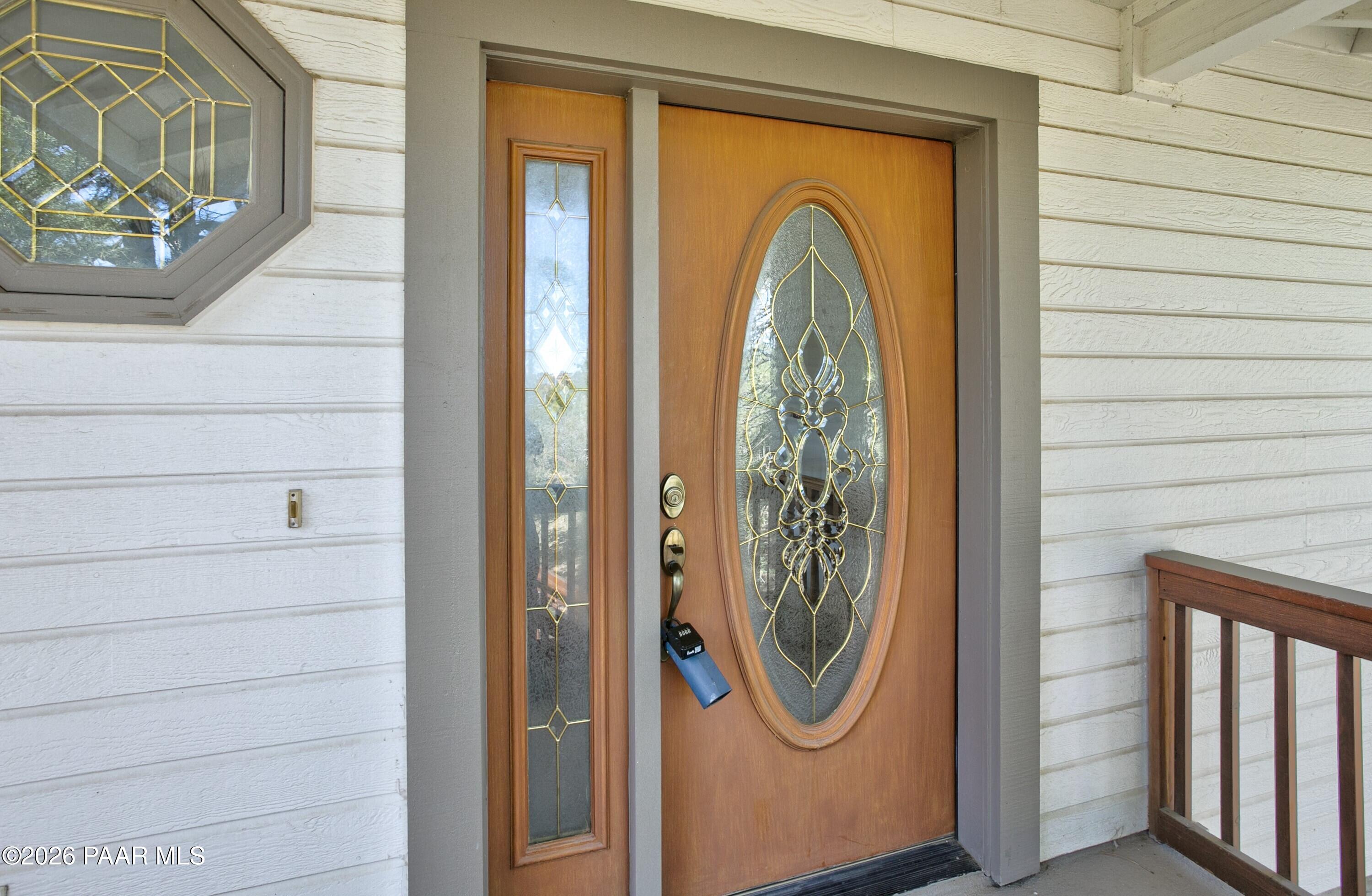 1533 Buttermilk Road Prescott, AZ 86305 - Photo 6 of 36 006_Entry