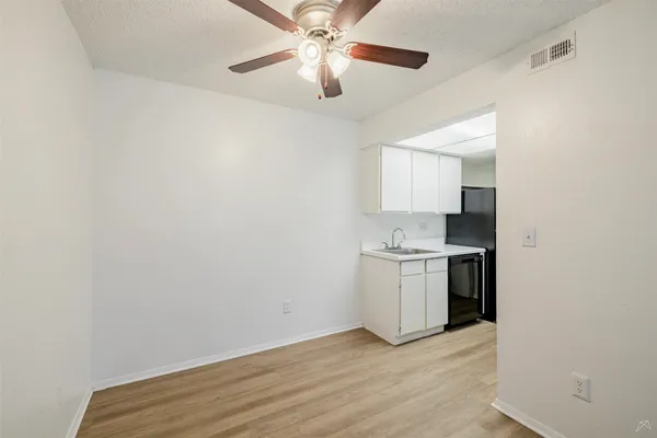 $834 | 3600 Greystone Drive, Unit 826, Austin, TX 78731