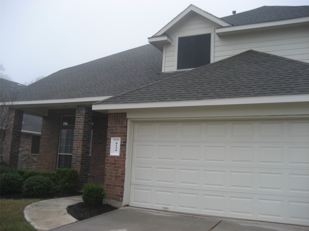 8126 Rushing Stream Court Tomball, TX 77375 - Photo 2 of 4