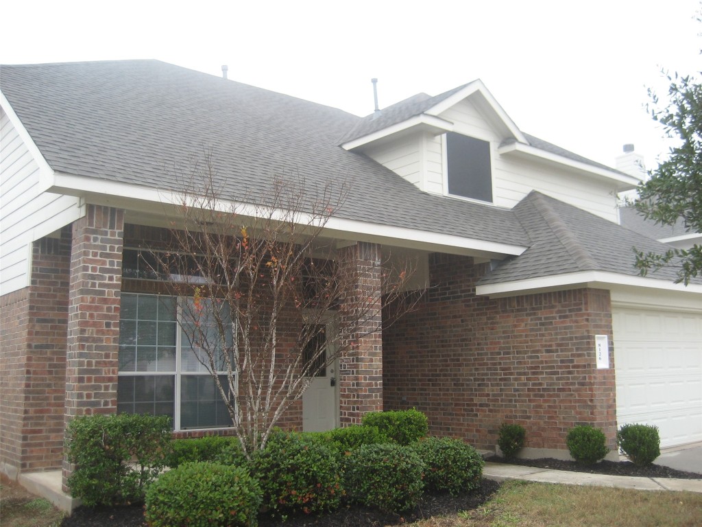 8126 Rushing Stream Court Tomball, TX 77375 - Photo 3 of 4