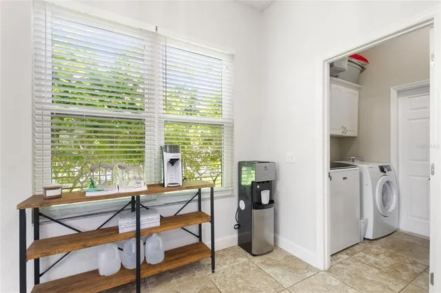 $564,900 | 5104 52nd Avenue West, Bradenton, FL 34210