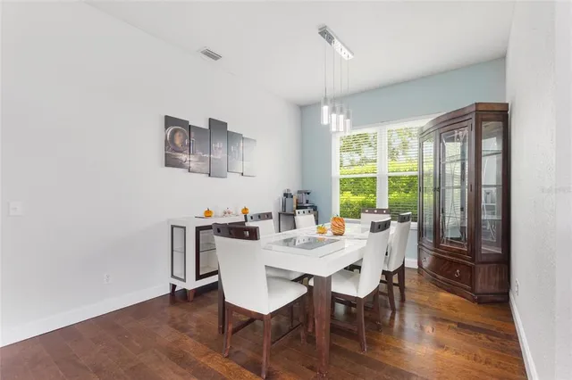 $564,900 | 5104 52nd Avenue West, Bradenton, FL 34210