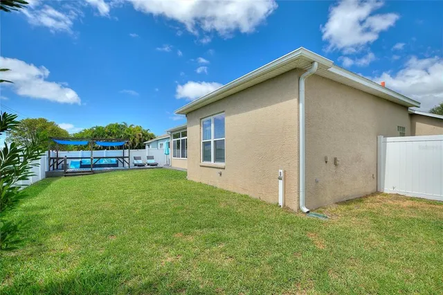 $564,900 | 5104 52nd Avenue West, Bradenton, FL 34210