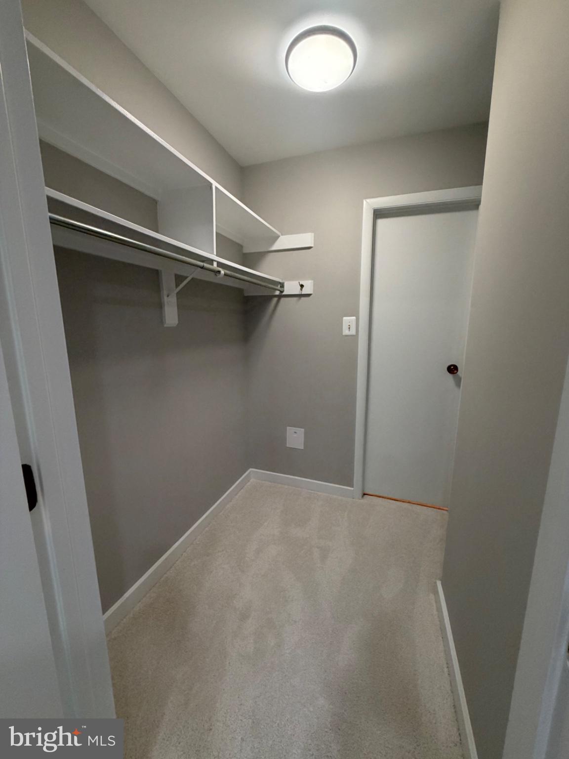 5816 P Royal Ridge Drive Springfield, VA 22152 - Photo 19 of 26 Gallery Image 19