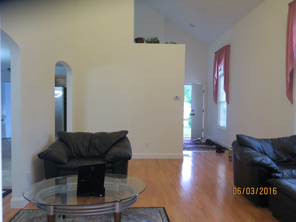 18 Hazel Street Worcester, MA 01604 - Photo 12 of 29 Gallery Image 12