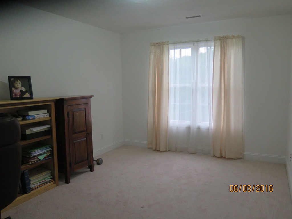 18 Hazel Street Worcester, MA 01604 - Photo 19 of 29 Gallery Image 19