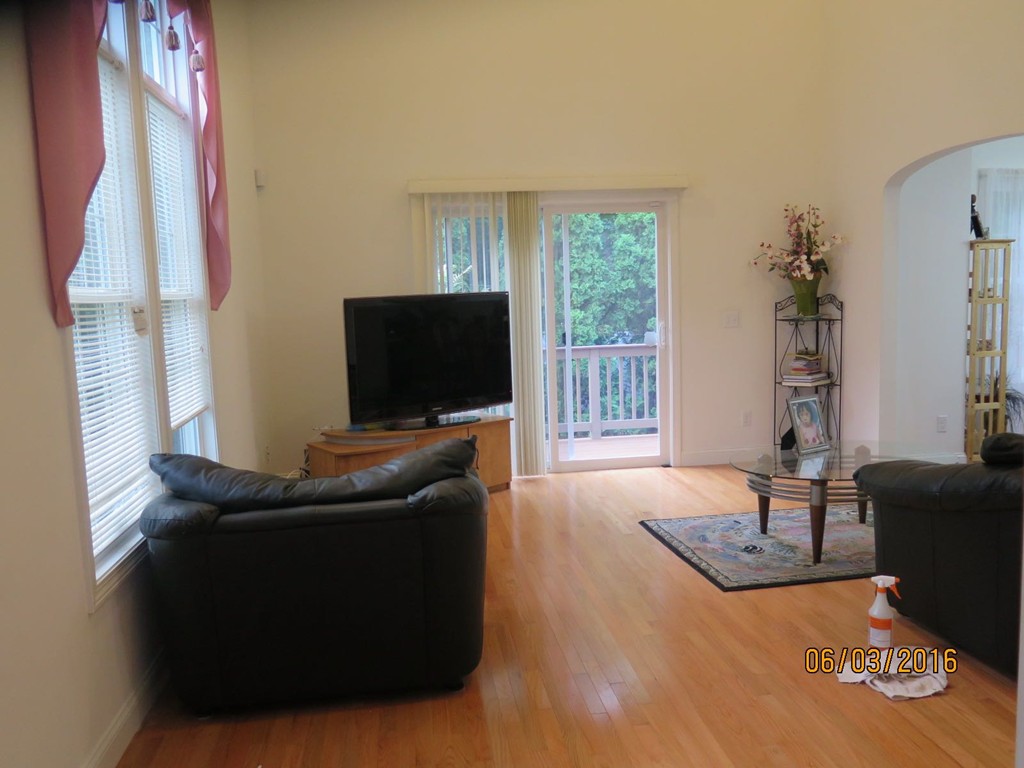 18 Hazel Street Worcester, MA 01604 - Photo 9 of 29 Gallery Image 9