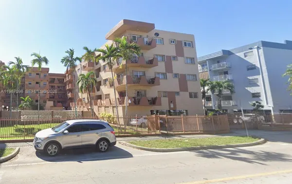 $2,150 | 1630 West 46th Street, Unit 514B, Hialeah, FL 33012