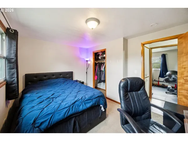 $375,000 | 2202 Southeast 178th Place, Portland, OR 97233