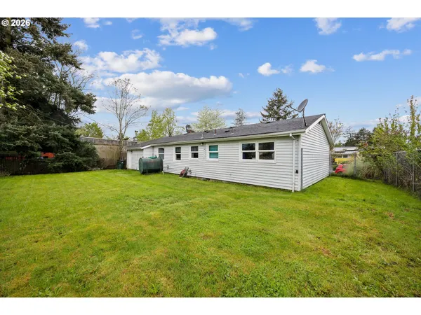 $375,000 | 2202 Southeast 178th Place, Portland, OR 97233