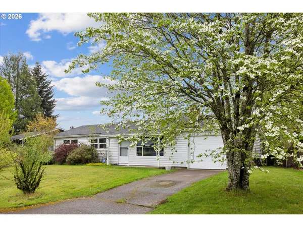 $375,000 | 2202 Southeast 178th Place, Portland, OR 97233