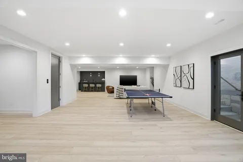 $3,199,995 | 1608 Wrightson Drive, McLean, VA 22101