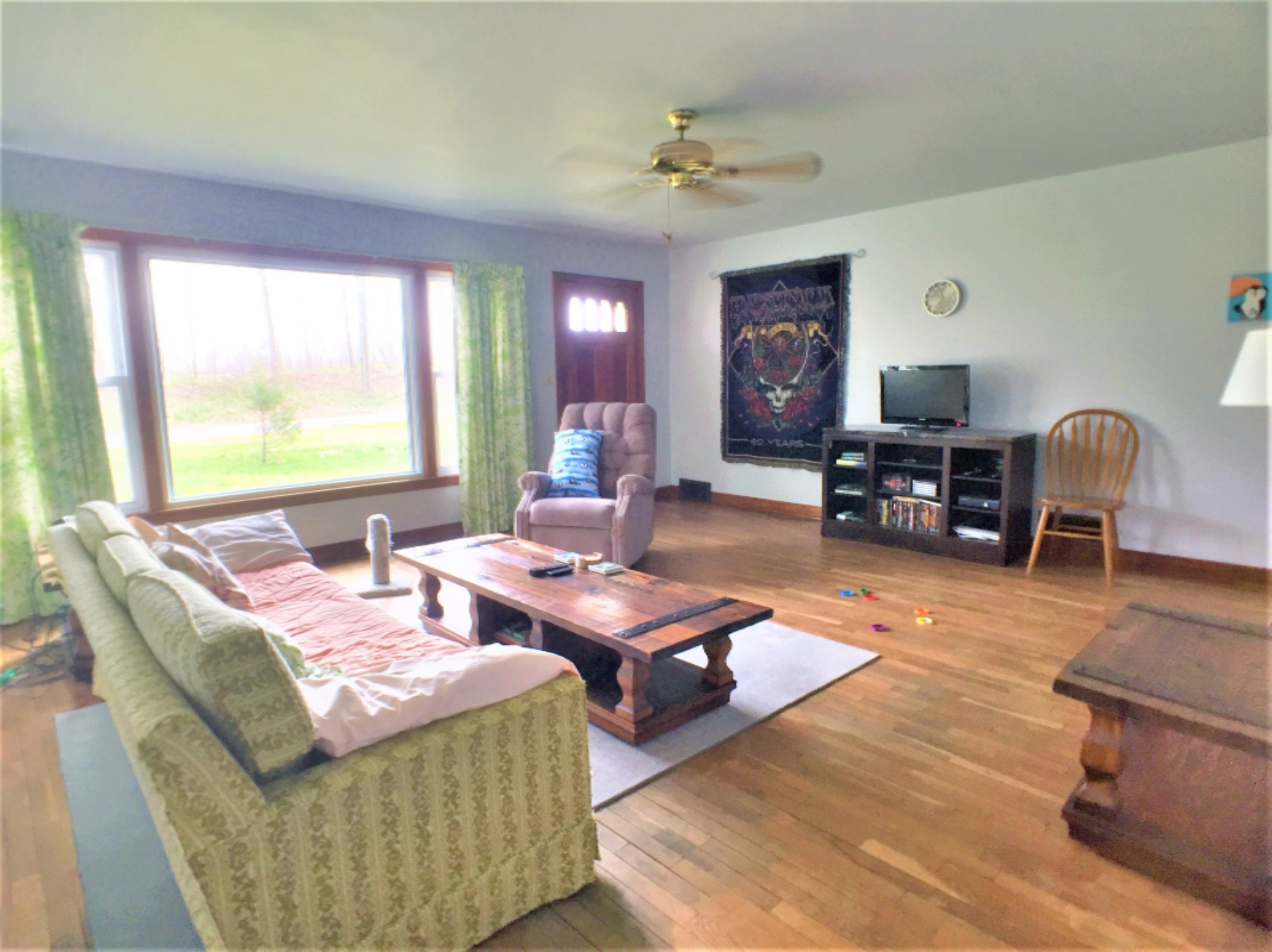 16786 Gardner Road Galien, MI 49113 - Photo 3 of 18 IMG_4857 (002)