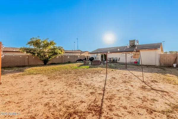 a bed room with a bed