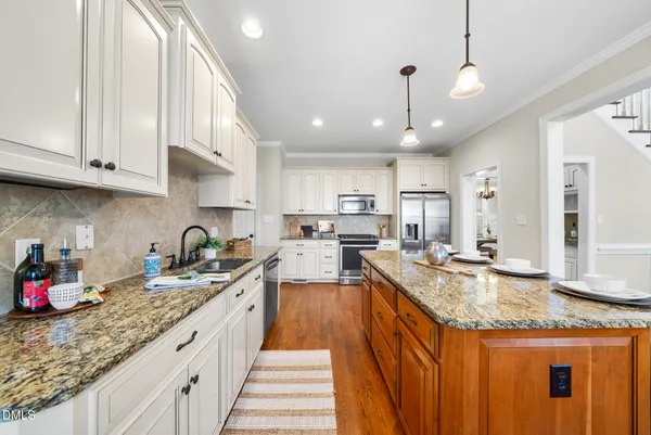 $600,000 | 6408 Cayuse Lane, Raleigh, NC 27603