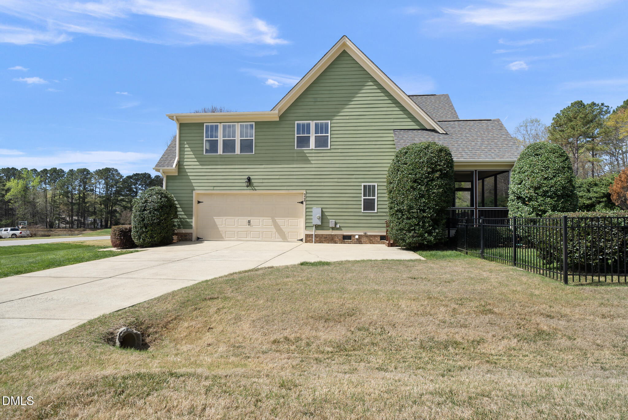 6408 Cayuse Lane Raleigh, NC 27603 - Photo 3 of 65 003