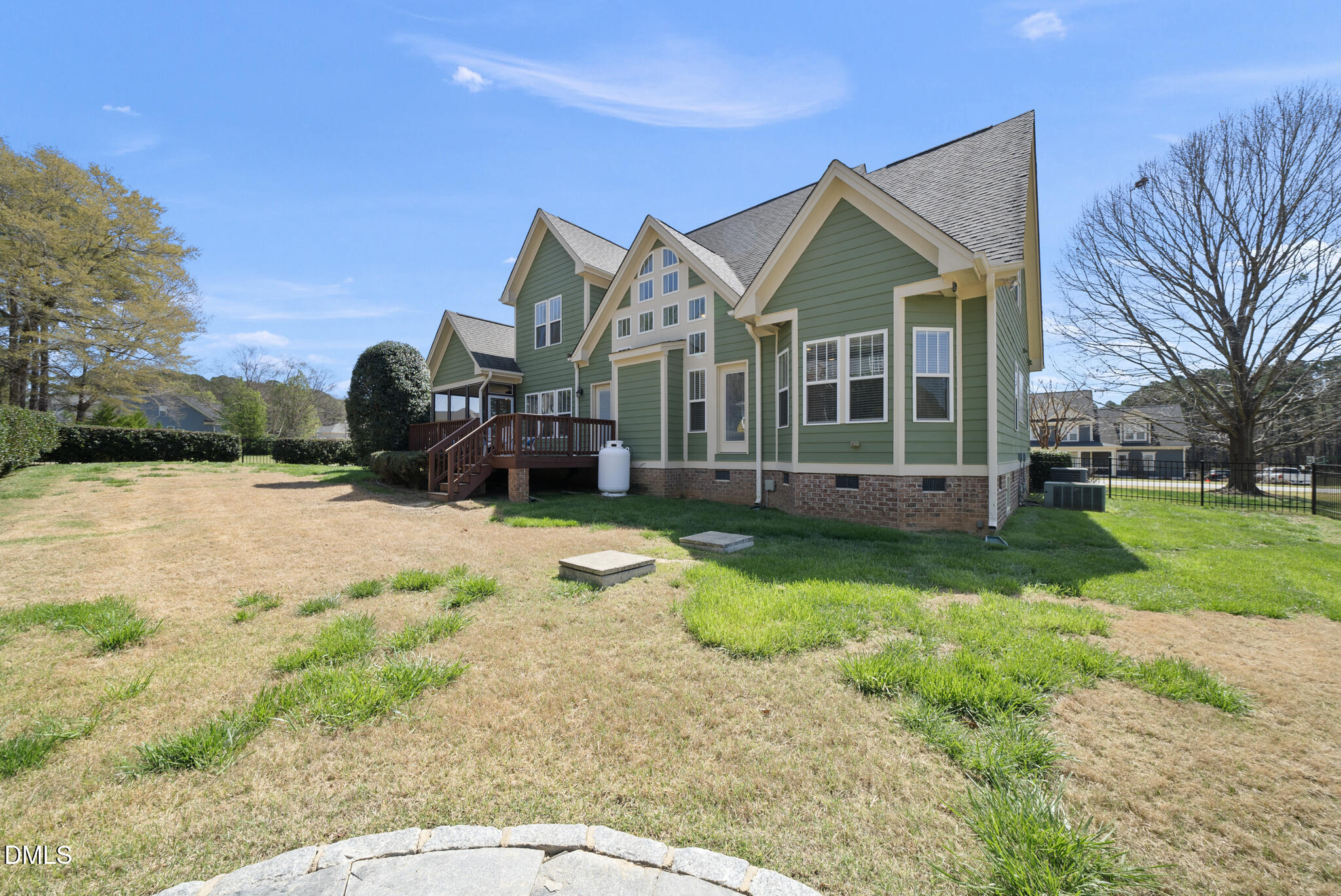 6408 Cayuse Lane Raleigh, NC 27603 - Photo 54 of 65 054