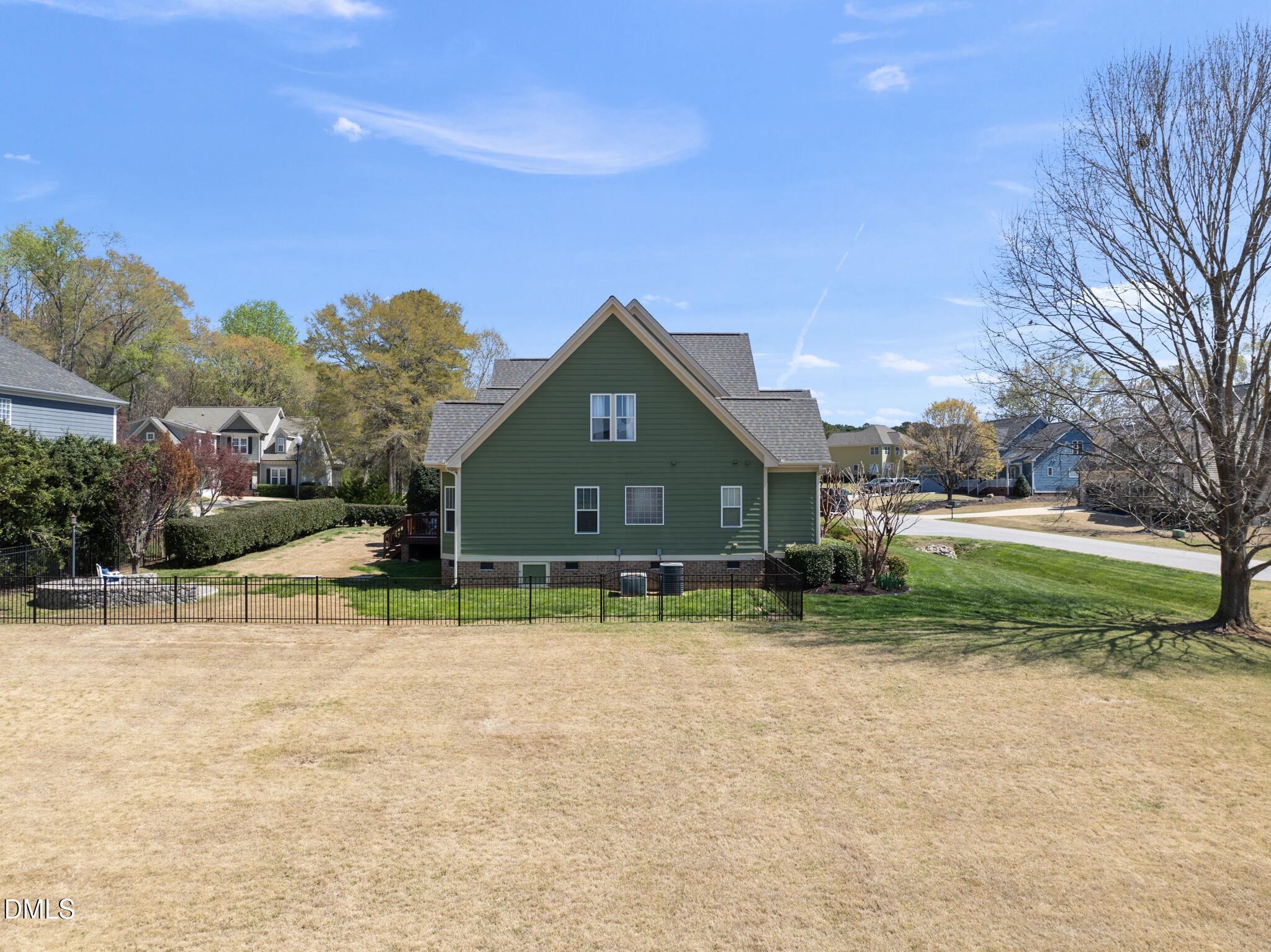 6408 Cayuse Lane Raleigh, NC 27603 - Photo 57 of 65 057