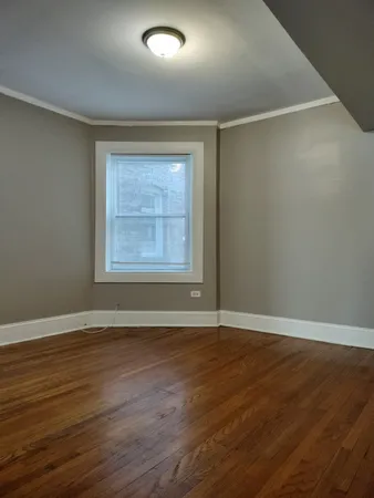 $1,500 | 7729 South Essex Avenue, Unit 2, Chicago, IL 60649
