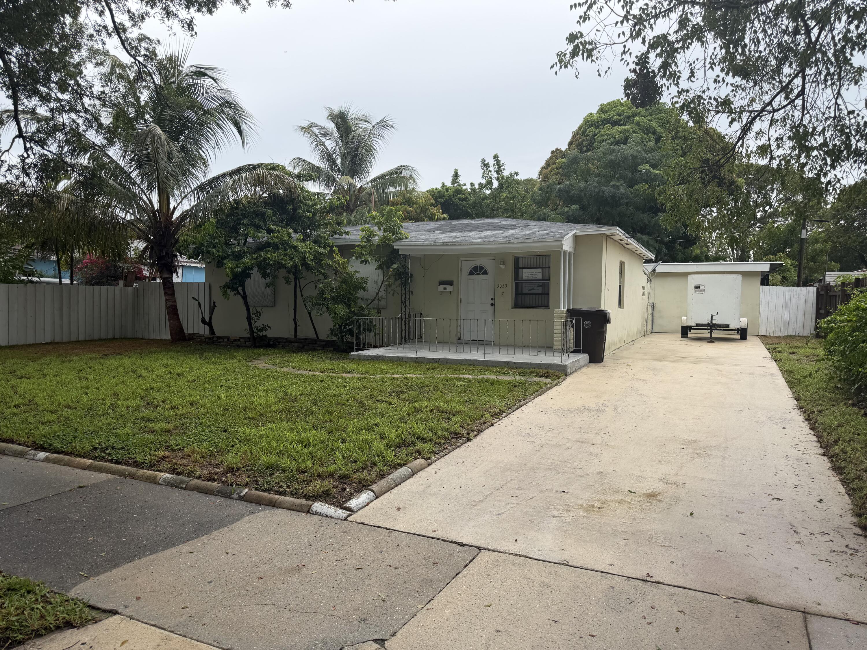 3033 Clyde Road West Palm Beach, FL 33405 - Photo 1 of 2 IMG_7822