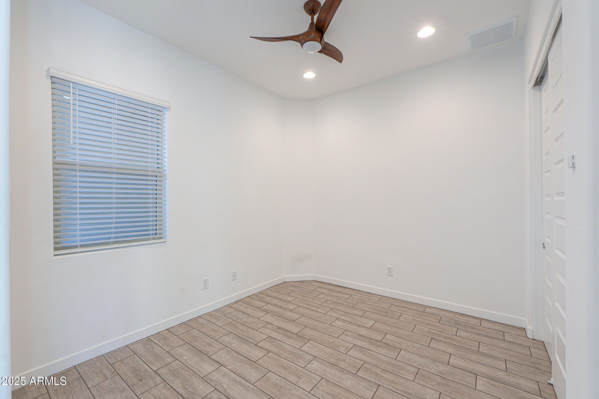 3919 West Hayduk Road Laveen, AZ 85339 - Photo 9 of 82 09
