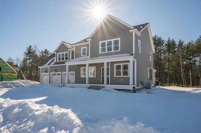 $1,299,999 | 6 Newbury Road, Pelham, NH 03076