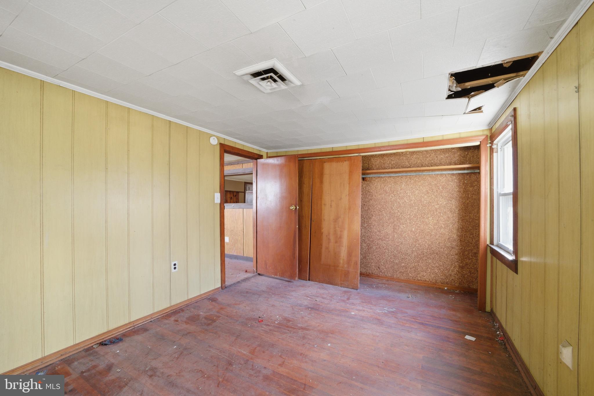 24 Elm Street Salem, NJ 08079 - Photo 18 of 28 a view of an empty room