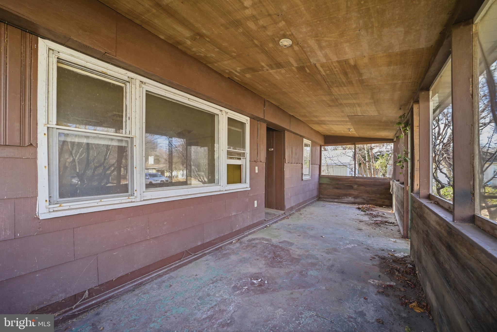 24 Elm Street Salem, NJ 08079 - Photo 22 of 28 a view of an entryway